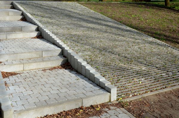Cost of Paver Steps Repair in Orange
