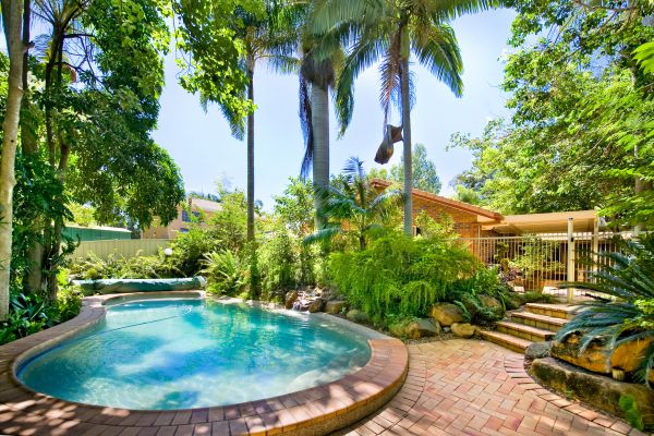 Cost of Pool Patio Paving in Orange