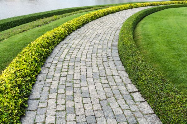 Cost of Sidewalk Pavers Installation in Orange